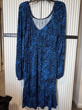 torrid Blue and Black V-Neck Long Sleeve Printed Dress
